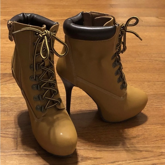 Wet Seal ~ Tan Ankle Boot Stiletto~ size 6 - Picture 10 of 16